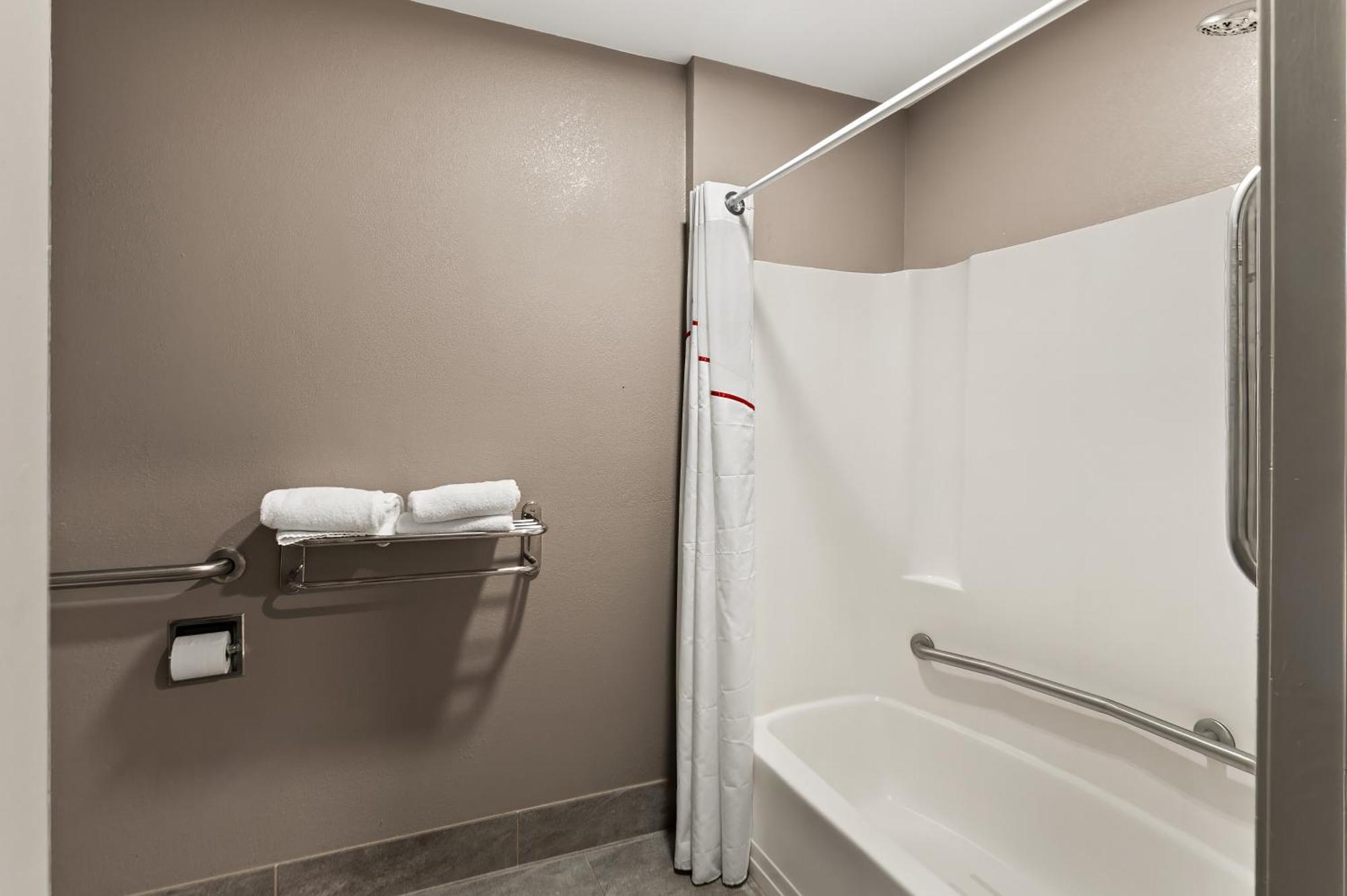 Red Roof Inn Martinsburg Dış mekan fotoğraf