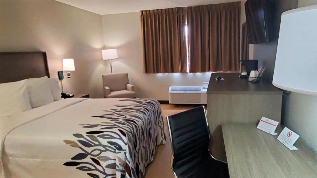 Red Roof Inn Martinsburg Dış mekan fotoğraf