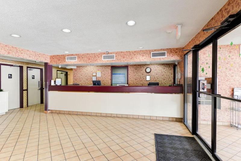 Red Roof Inn Martinsburg Dış mekan fotoğraf